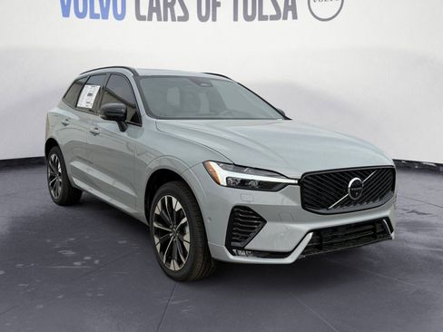 New 2026 Volvo XC60 B5 Plus w/ Protection Package Premier image 7