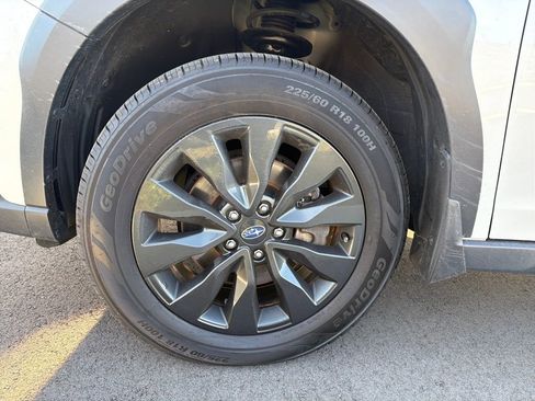 Used 2023 Subaru Outback Onyx Edition XT image 2