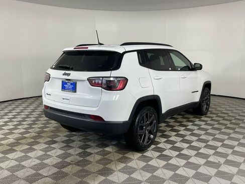 New 2026 Jeep Compass Latitude w/ Sun and Sound Group image 6