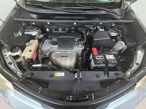 Used 2017 Toyota RAV4 Limited FWD image 37