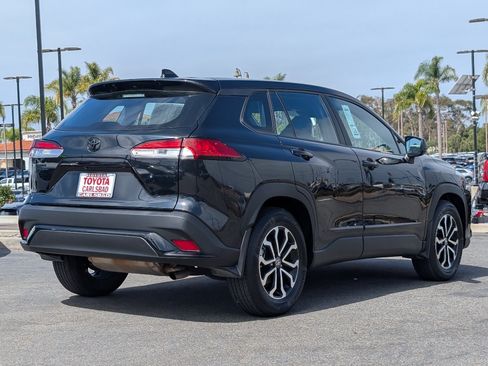 Used 2025 Toyota Corolla Cross AWD Hybrid image 13