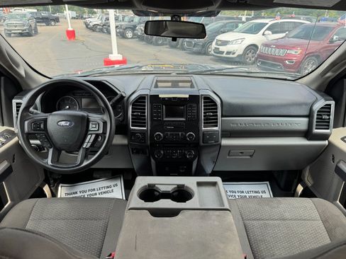 Used 2018 Ford F250 XLT AWD/4WD image 20