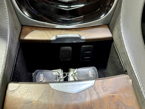 Used 2016 Cadillac Escalade ESV Premium image 24