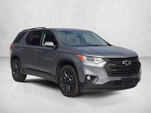 Used 2020 Chevrolet Traverse RS w/ LPO, Floor Liner Package FWD image 3