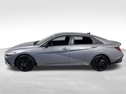 New 2026 Hyundai Elantra Sport FWD image 2