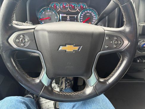 Used 2018 Chevrolet Silverado 2500 LT w/ LT Convenience Package image 24