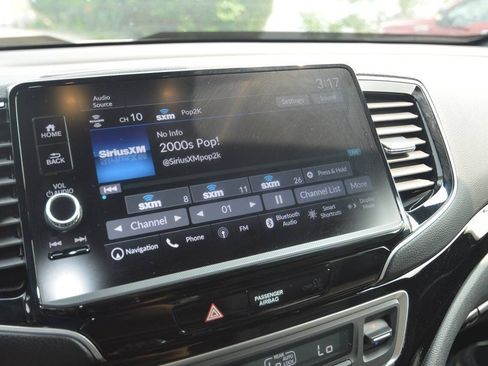 Used 2026 Honda Ridgeline Black Edition image 14