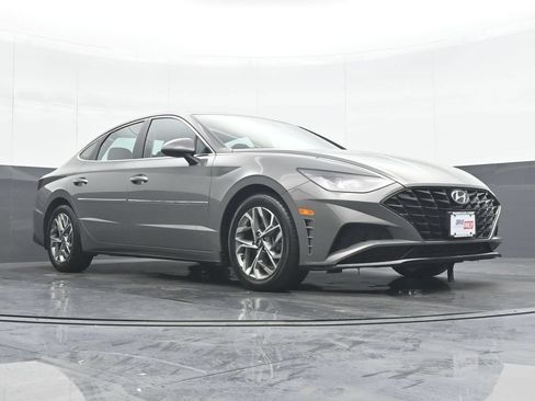 Used 2022 Hyundai Sonata SEL w/ Convenience Package FWD image 32