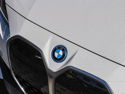 Used 2024 BMW i4 eDrive40 w/ Convenience Package RWD image 12