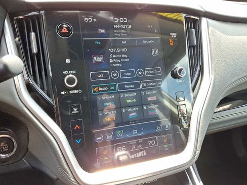 Used 2023 Subaru Outback Onyx Edition image 19