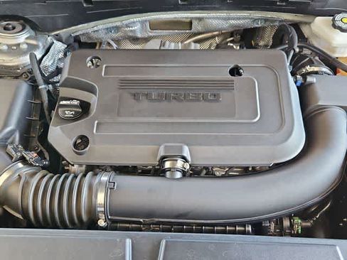Used 2023 Buick Envision Avenir FWD image 15