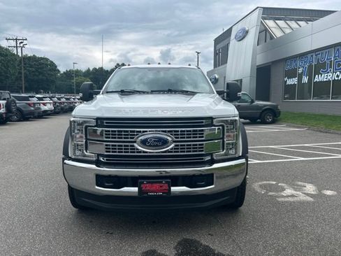 Used 2019 Ford F550 4x4 SuperCab Super Duty image 2