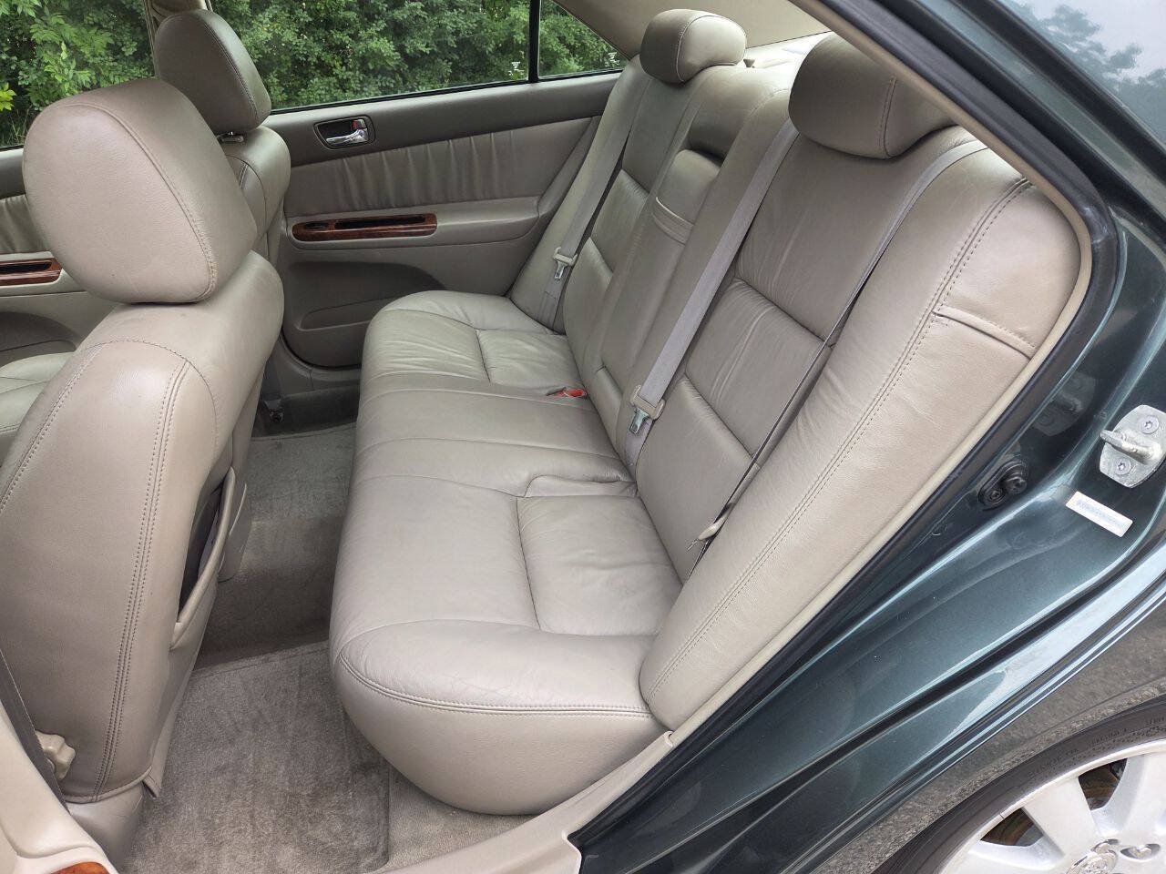 Used 2003 Toyota Camry XLE w/ XLE Premium Plus Pkg FWD image 14
