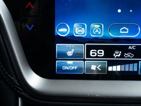 Used 2024 Subaru Outback Limited image 14