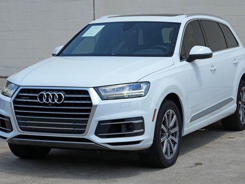 Used 2017 Audi Q7 3.0T Premium Plus AWD/4WD image 47