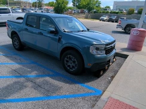 Used 2022 Ford Maverick XLT w/ XLT Luxury Package FWD image 8