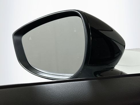 Used 2025 MAZDA CX-50 AWD 2.5 S w/ Premium Plus Pkg image 16