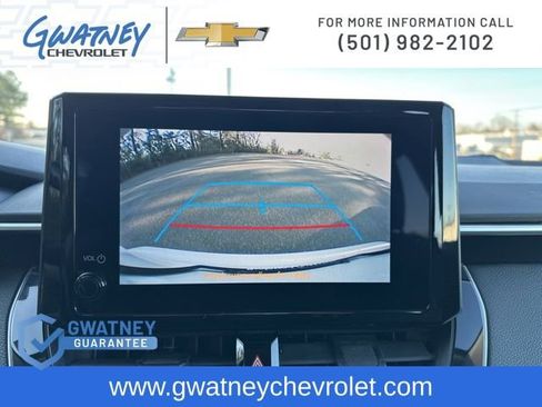 Used 2023 Toyota Corolla LE image 18