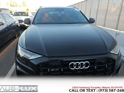 Used 2022 Audi SQ8 Premium Plus AWD/4WD image 2