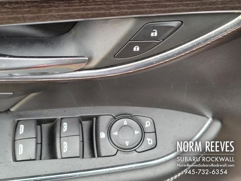 Used 2022 Buick Envision Avenir w/ Technology Package II image 26