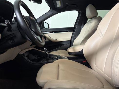Used 2021 BMW X2 sDrive28i w/ Convenience Package FWD image 5
