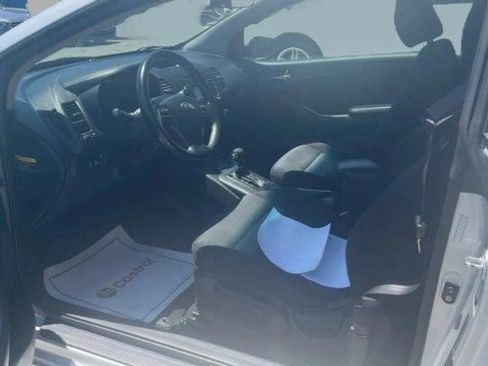 Used 2016 Kia Forte Koup EX FWD image 11