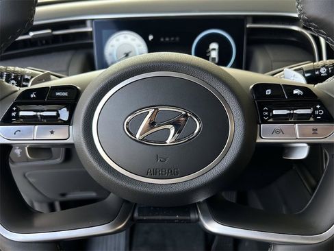 Used 2024 Hyundai Santa Cruz Limited image 9