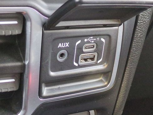 Used 2020 Jeep Wrangler Unlimited Rubicon w/ Dual Top Group image 38