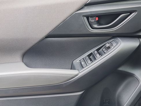 Used 2024 Subaru Crosstrek 2.0i Premium image 23