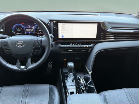 Used 2025 Toyota Camry XSE w/ Premium Package FWD image 16