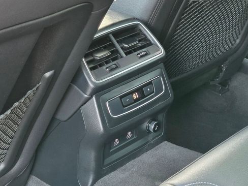 Used 2023 Audi A6 2.0T Premium image 16