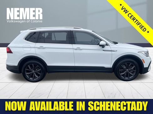Certified 2022 Volkswagen Tiguan SE AWD/4WD image 8