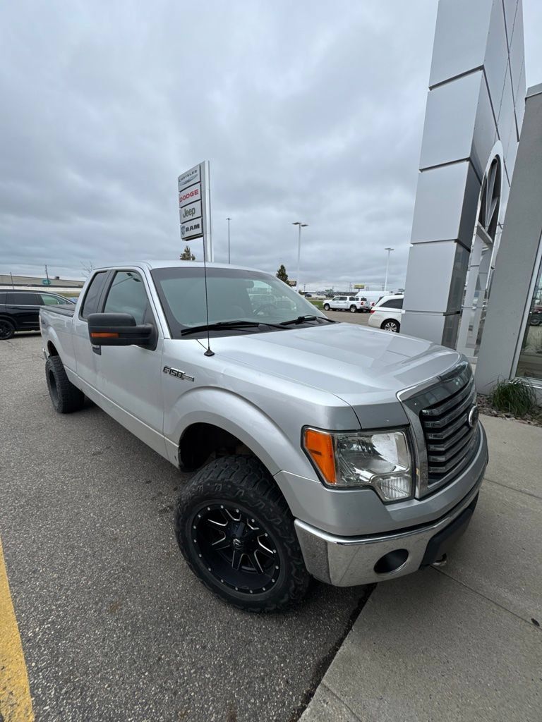 Used 2012 Ford F150 XLT w/ XLT Chrome Pkg AWD/4WD image 2