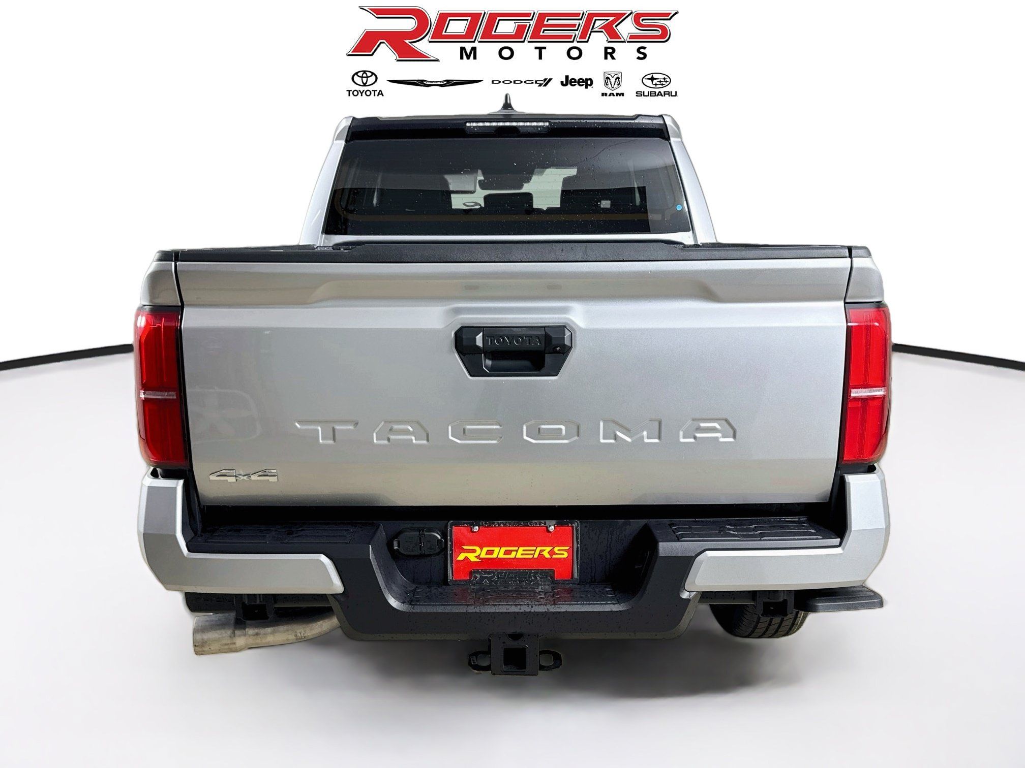 Certified 2026 Toyota Tacoma SR5 AWD/4WD image 7