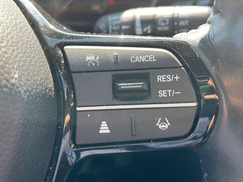 Used 2024 Honda CR-V EX-L image 7