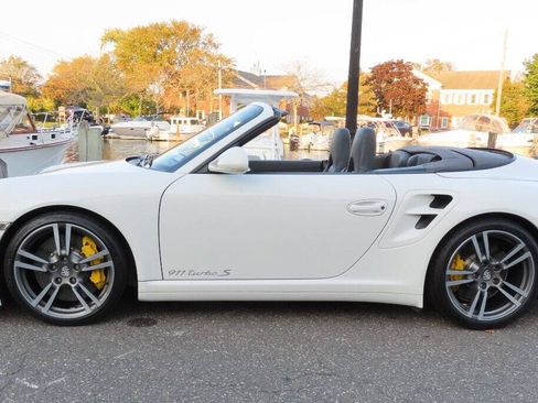 Used 2012 Porsche 911 Turbo S Cabriolet AWD/4WD image 14