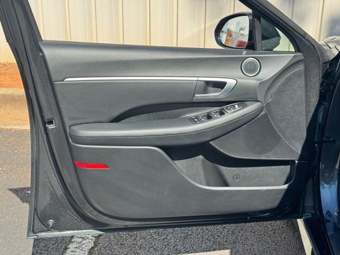Used 2025 Hyundai Sonata SEL FWD image 38