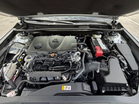 Certified 2022 Toyota Camry SE image 30