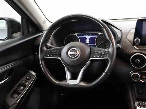 Used 2024 Nissan Sentra SR FWD image 15