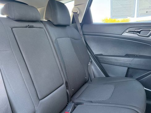 Used 2026 Kia Sportage LX FWD image 37