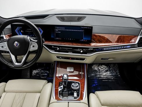 Used 2024 BMW ALPINA XB7 AWD/4WD image 19