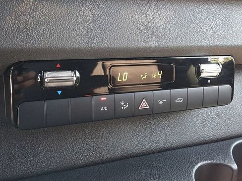 Used 2021 Mercedes-Benz Sprinter 2500 w/ Driver Convenience Package image 16
