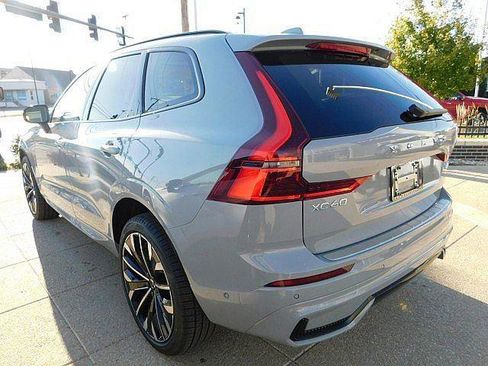 New 2026 Volvo XC60 B5 Ultra w/ Protection Package Premier AWD/4WD image 10