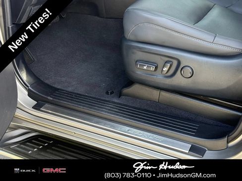 Used 2023 Lexus GX 460 Premium w/ Premium Package AWD/4WD image 23