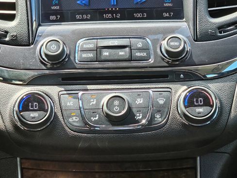 Used 2014 Chevrolet Impala LTZ image 26