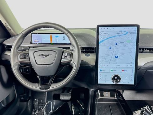 Used 2022 Ford Mustang Mach-E Select RWD image 14