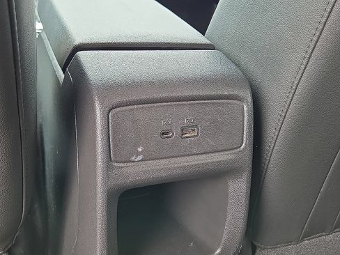 Used 2025 Chevrolet Trax LT w/ Driver Confidence Package FWD image 16