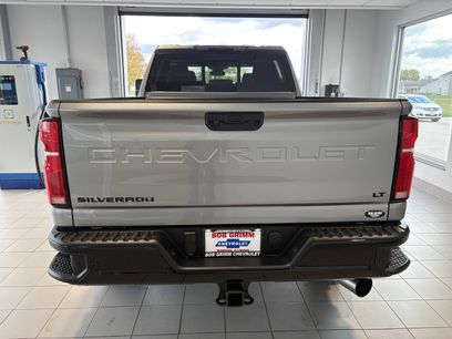New 2026 Chevrolet Silverado 3500 LT w/ Trail Boss Package