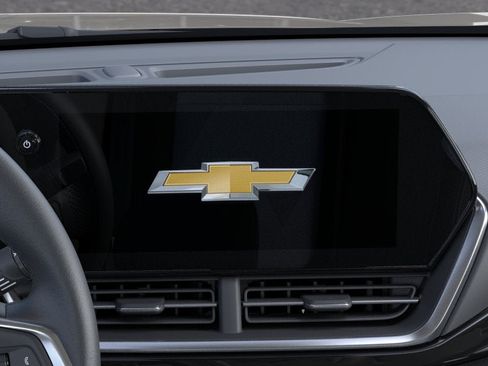 New 2026 Chevrolet Trax ACTIV w/ Driver Confidence Package FWD image 44