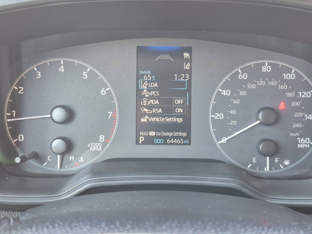 Used 2024 Toyota Corolla LE FWD image 21